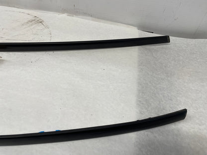 2005 Pontiac GTO RH & LH Roof Panel Joint Finish Trim Molding OEM - Day's Parts Yard