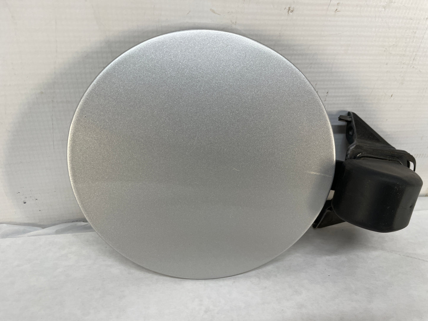 2013 Chevy Caprice PPV Fuel Gas Cover Lid Door OEM - Day's Parts Yard