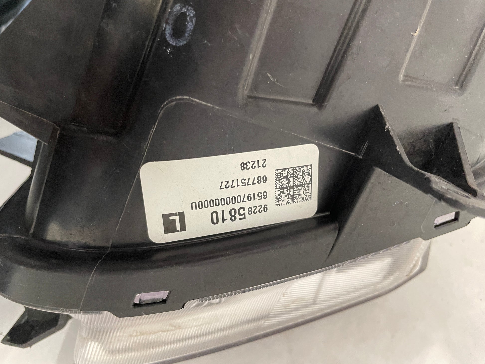 2017 Chevy SS Sedan LH Driver Head Light Lamp Headlight OEM - Day's Parts Yard