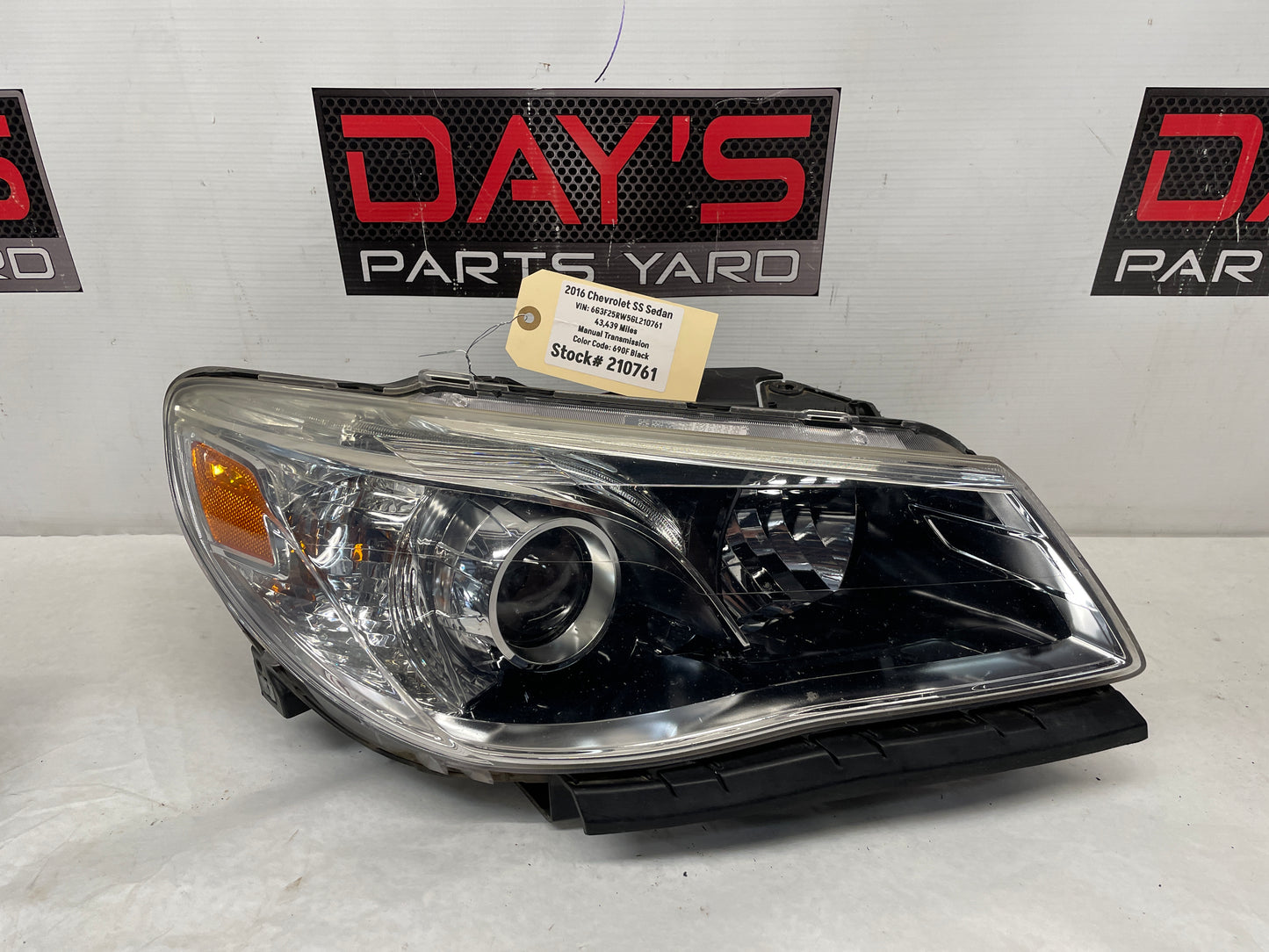 2016 Chevy SS Sedan RH Passenger Head Light Lamp Headlight OEM - Day's Parts Yard