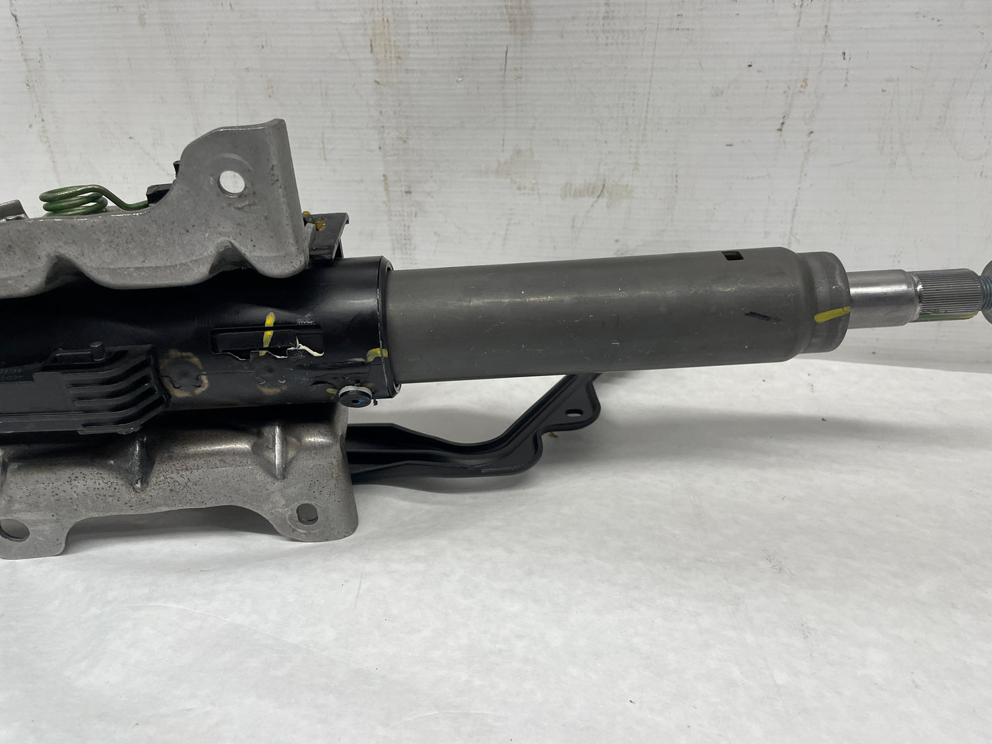 2013 Chevy Camaro ZL1 Steering Column Intermediate Shaft OEM - Day's Parts Yard