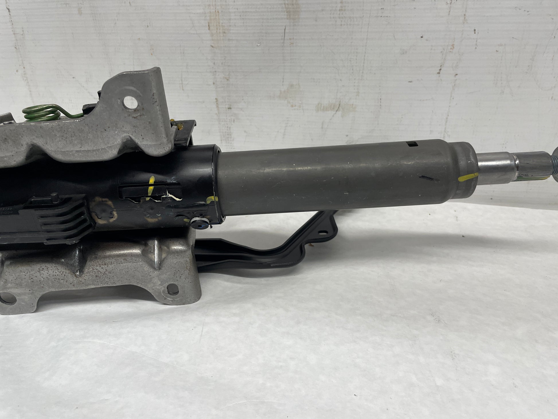 2013 Chevy Camaro ZL1 Steering Column Intermediate Shaft OEM - Day's Parts Yard