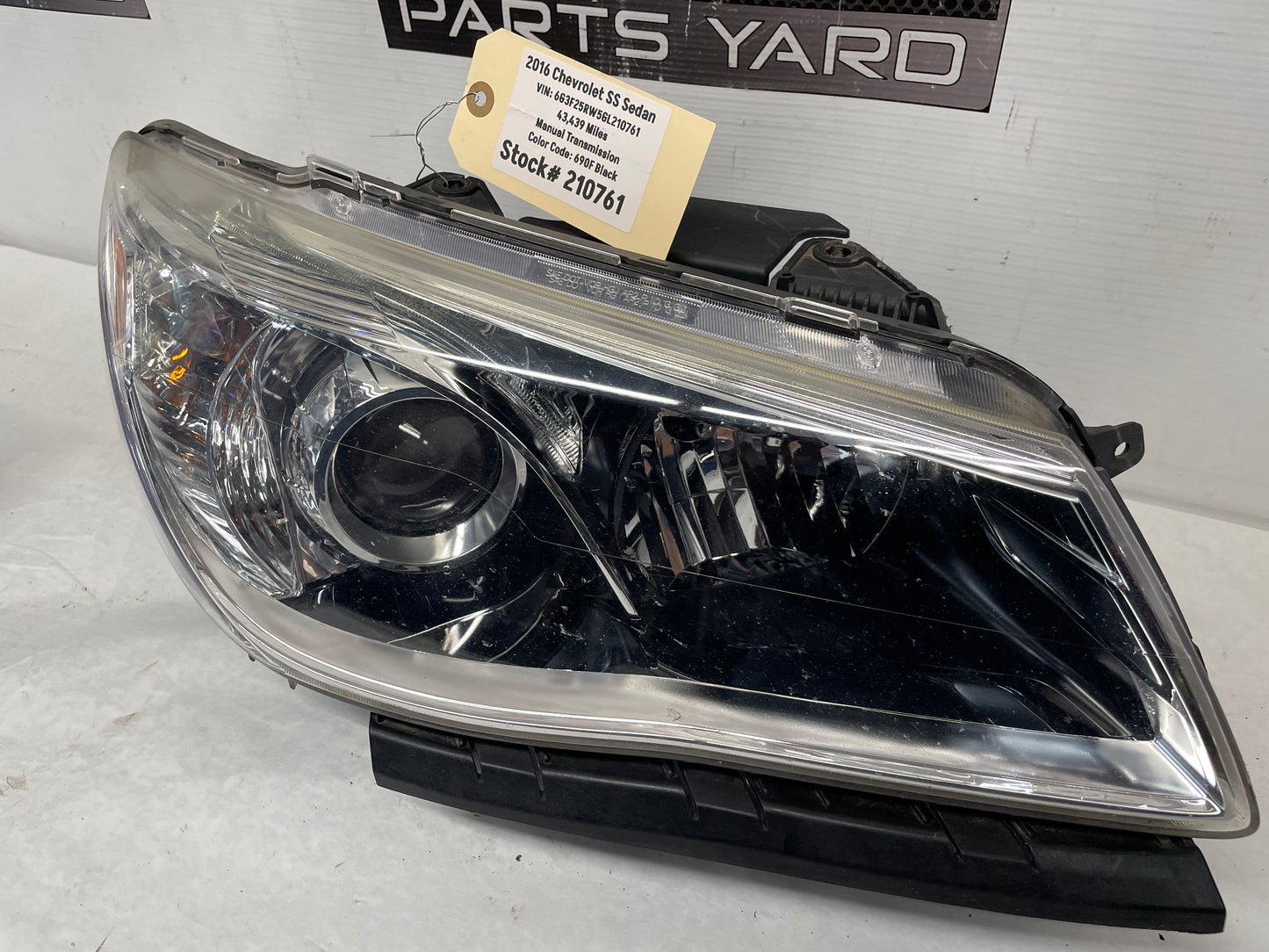 2016 Chevy SS Sedan RH Passenger Head Light Lamp Headlight OEM - Day's Parts Yard