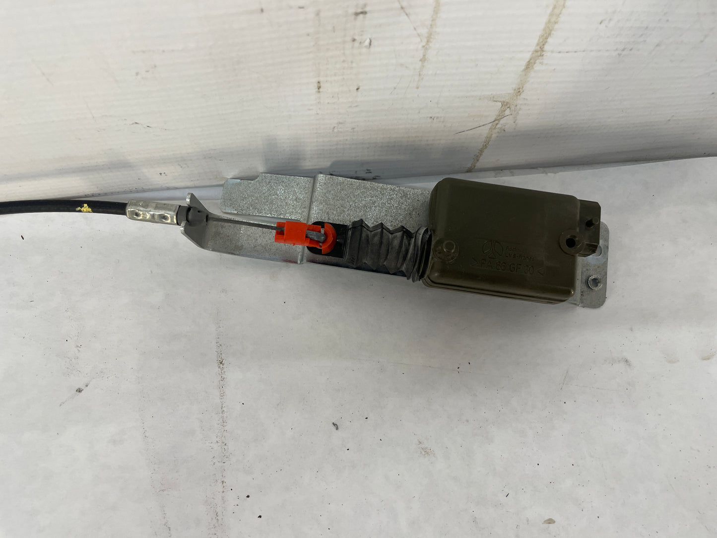 2004 Pontiac GTO Fuel Gas Door Lid Lock Actuator w/ Cable OEM - Day's Parts Yard