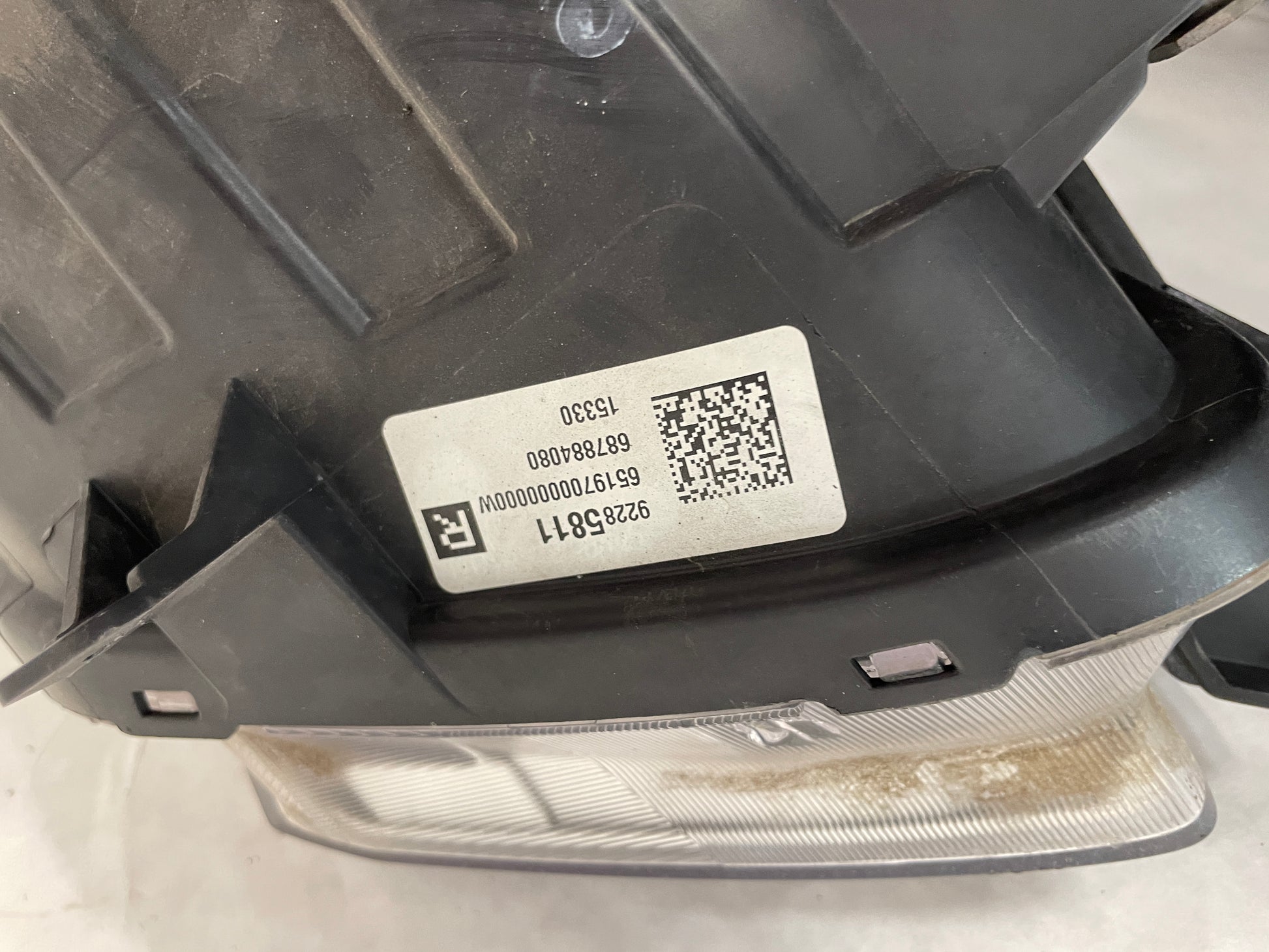 2016 Chevy SS Sedan RH Passenger Head Light Lamp Headlight OEM - Day's Parts Yard