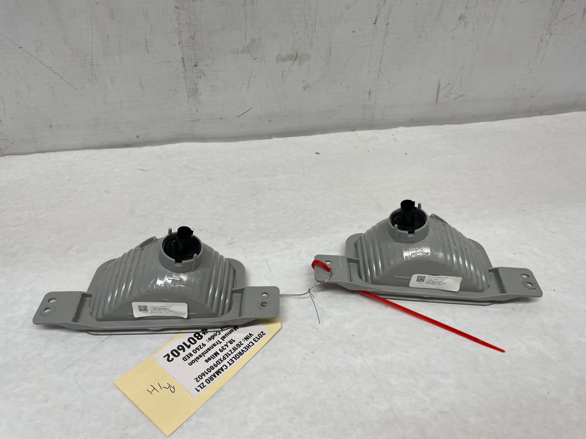 2013 Chevy Camaro ZL1 RH & LH Reverse Back Up Light Lamp OEM - Day's Parts Yard