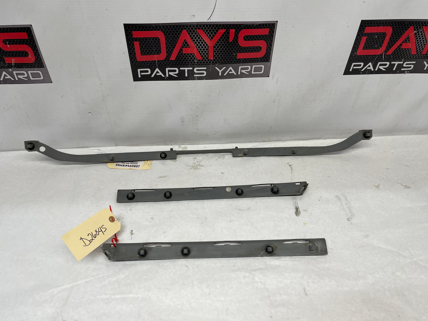 2005 Pontiac GTO RH & LH Rear Bumper Brackets Guides OEM - Day's Parts Yard