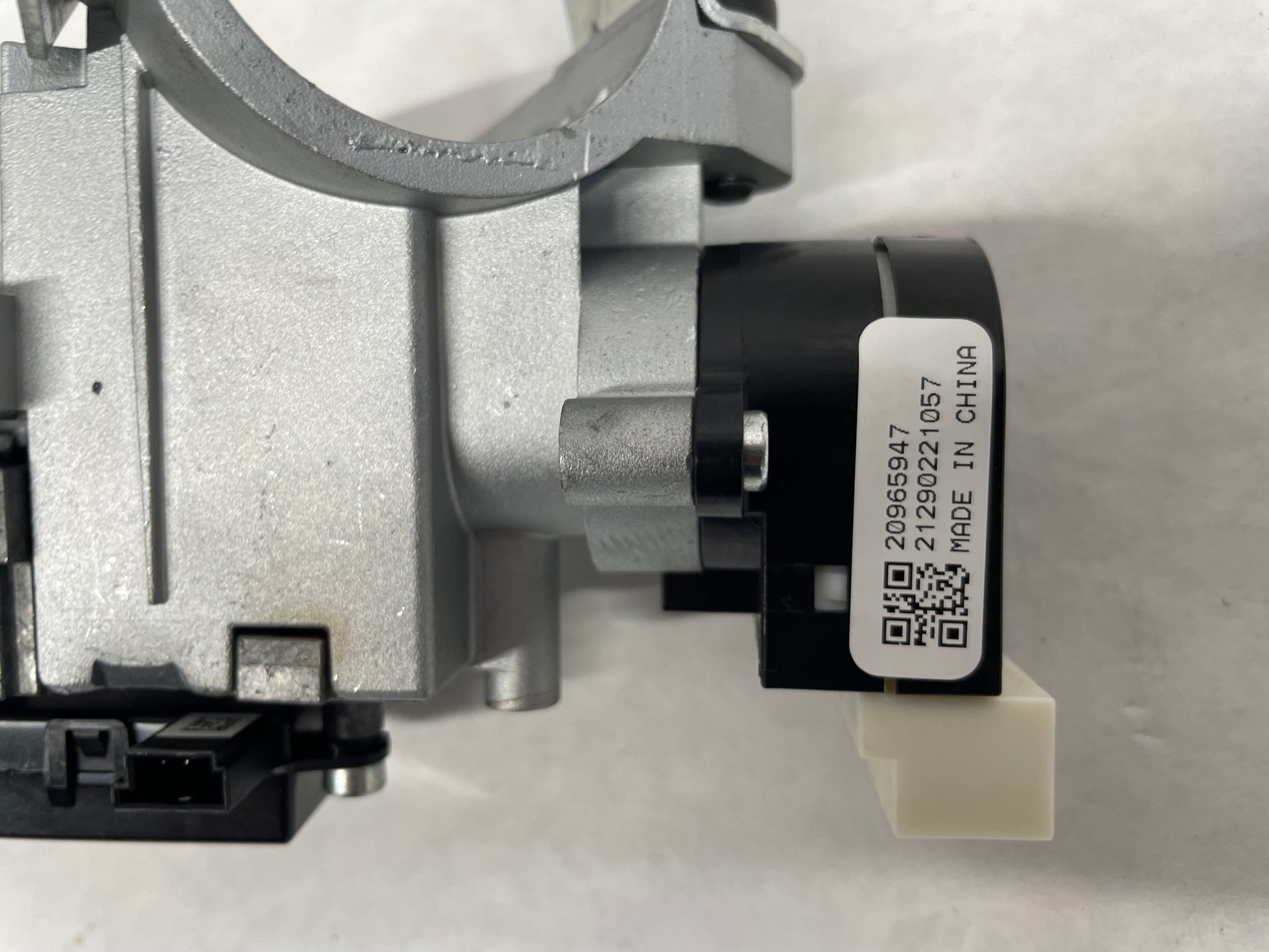 2013 Chevy Camaro ZL1 Starter/Theft Lock Modular and Key OEM - Day's Parts Yard