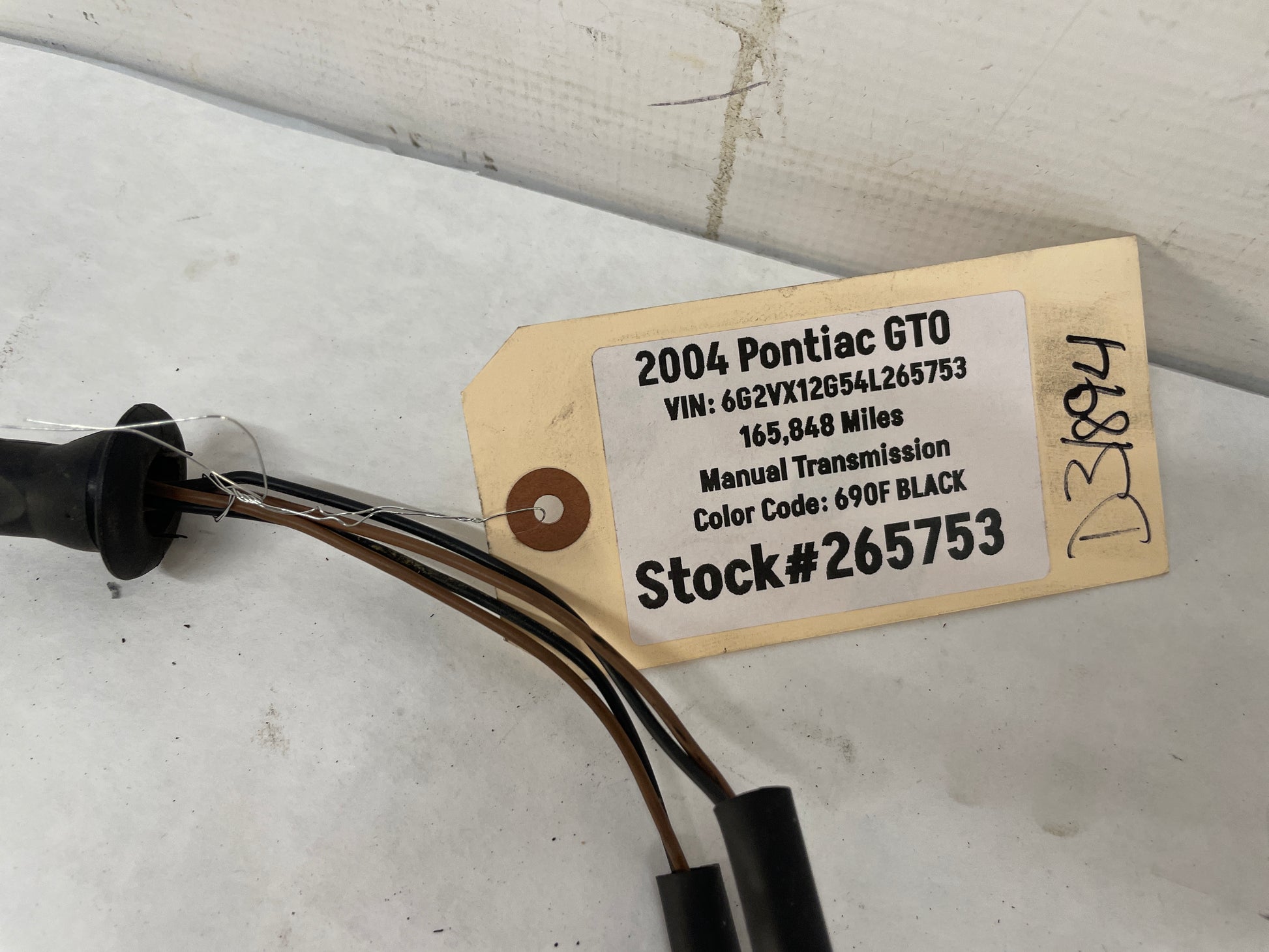 2004 Pontiac GTO License Plate Tag Light Wire Harness OEM - Day's Parts Yard