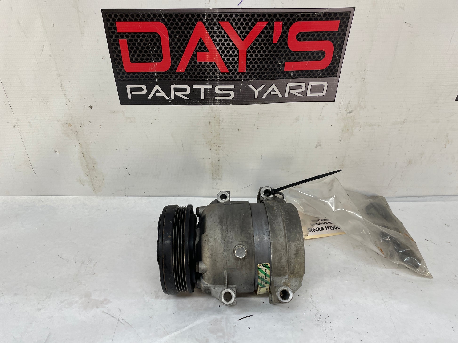 2004 Chevy C5 Corvette Z06 A/C Air Conditioner Compressor OEM - Day's Parts Yard