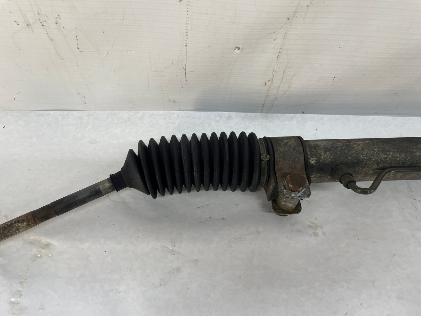 2004 Pontiac GTO Power Steering Rack and Pinion Gear OEM - Day's Parts Yard