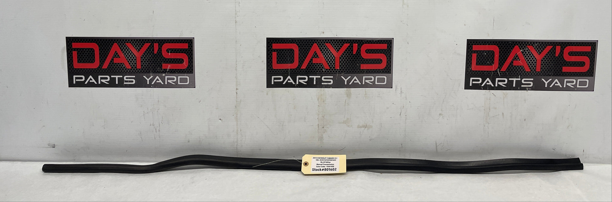 2013 Chevy Camaro ZL1 Wiper Cowl Rubber Weather Strip Seal OEM - Day's Parts Yard