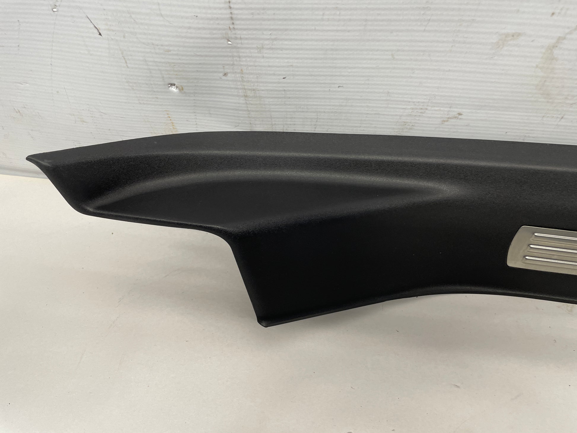 2014 Chevy SS Sedan LH Driver Rear Sill Scuff Plate Panel OEM - Day's Parts Yard