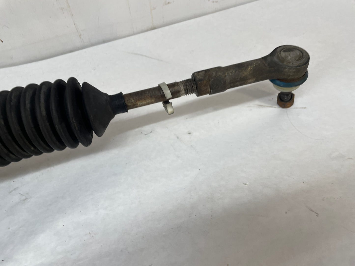2004 Pontiac GTO Power Steering Rack and Pinion Gear OEM - Day's Parts Yard