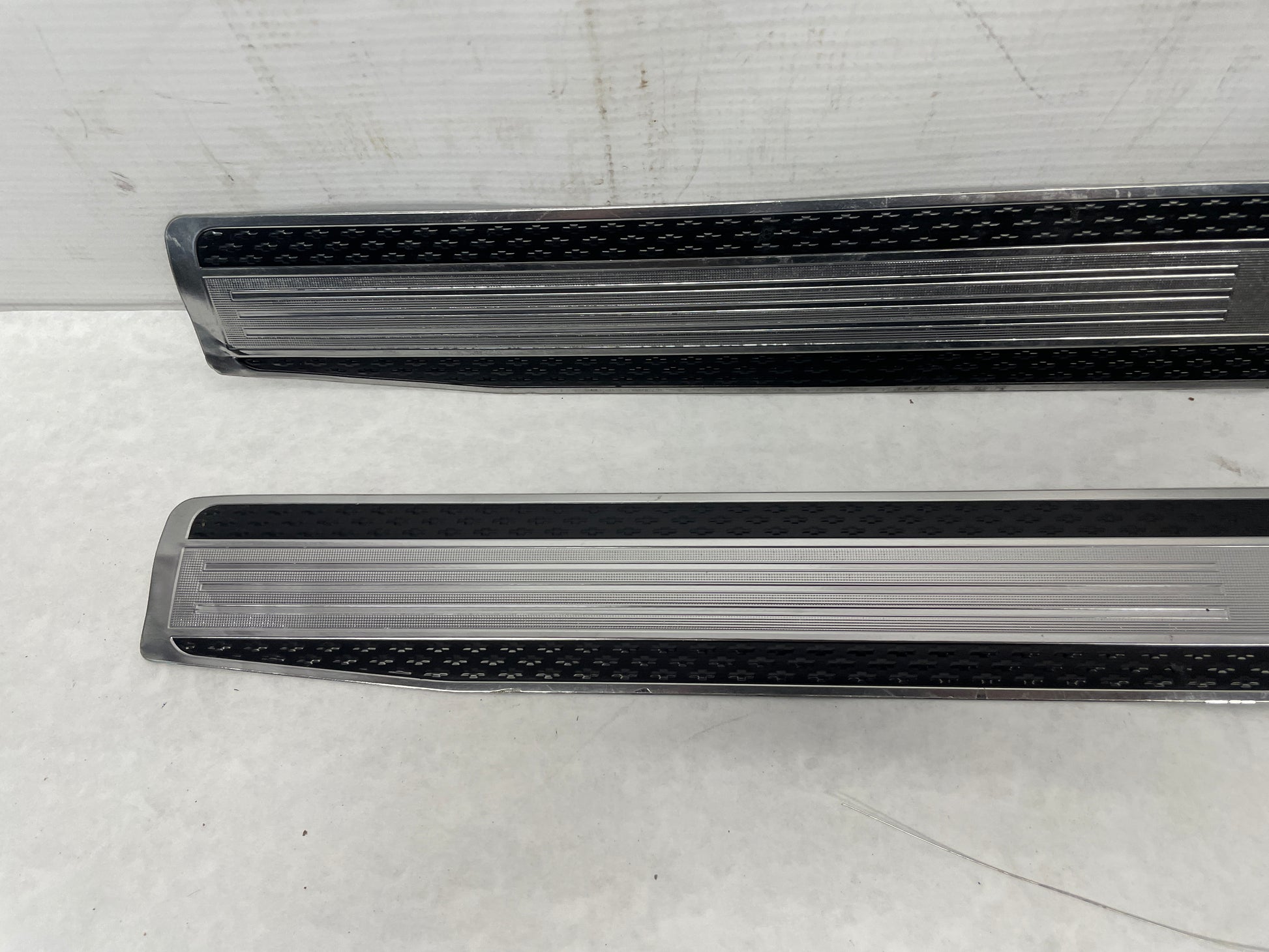 2013 Chevy Camaro ZL1 RH & LH Door Sill Scuff Plate Insert Strips OEM - Day's Parts Yard