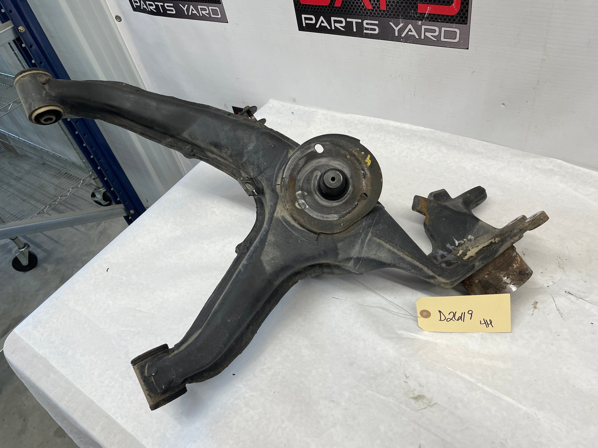 2005 Pontiac GTO LH Driver Rear Suspension Trailing Control Arm OEM - Day's Parts Yard
