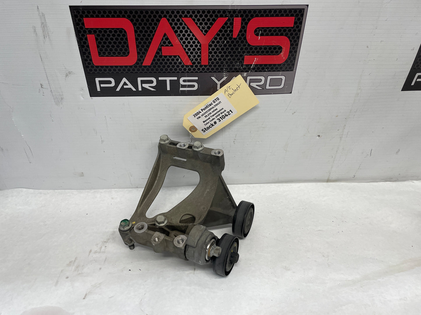 2004 Pontiac GTO AC A/C Air Conditioner Compressor Bracket Mount OEM - Day's Parts Yard