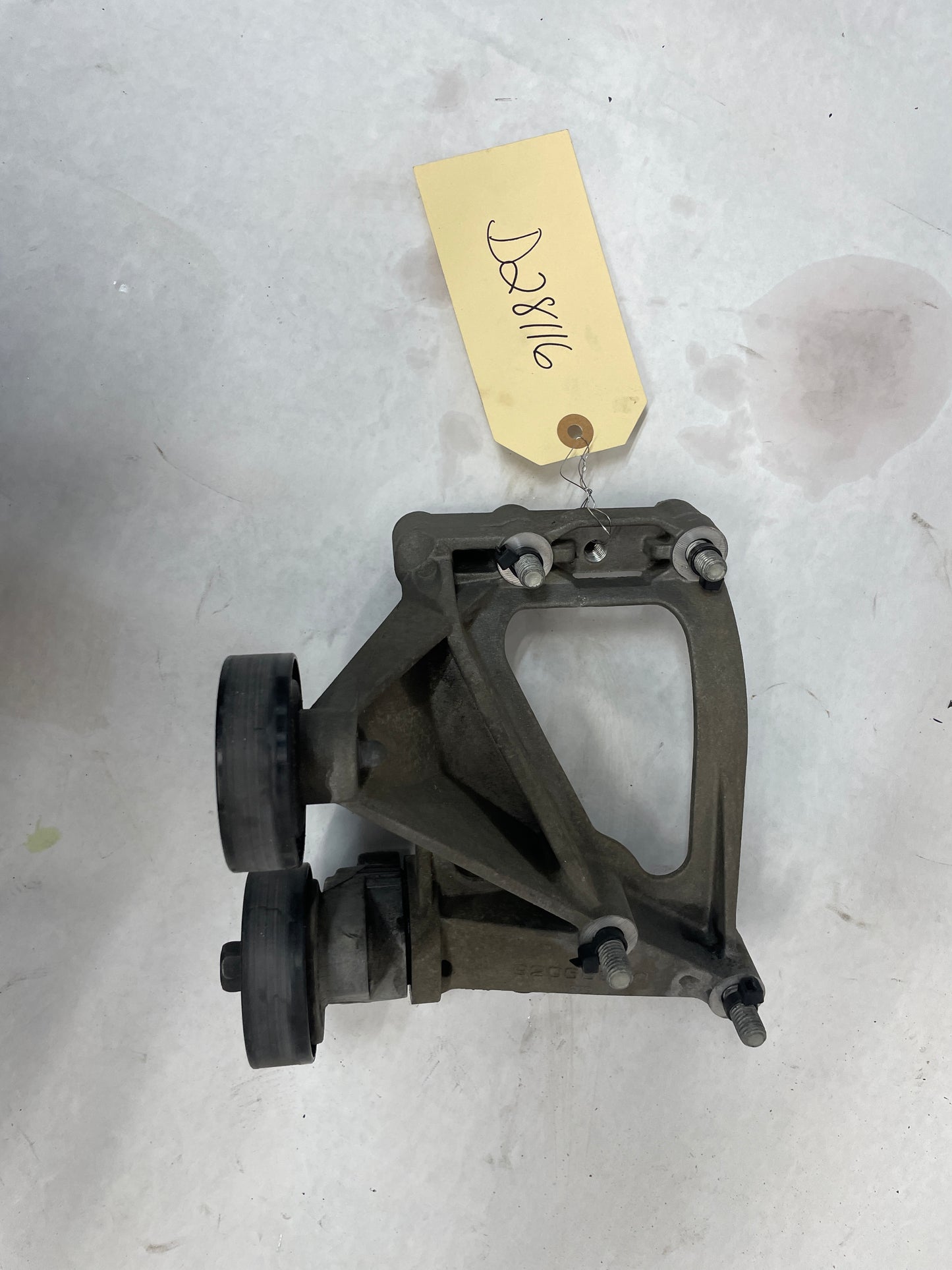 2004 Pontiac GTO AC A/C Air Conditioner Compressor Bracket Mount OEM - Day's Parts Yard