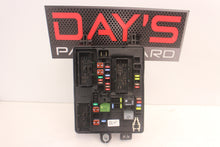 2015 Chevy SS Sedan Rear Fuse Box Relay Panel  OEM - Day's Parts Yard