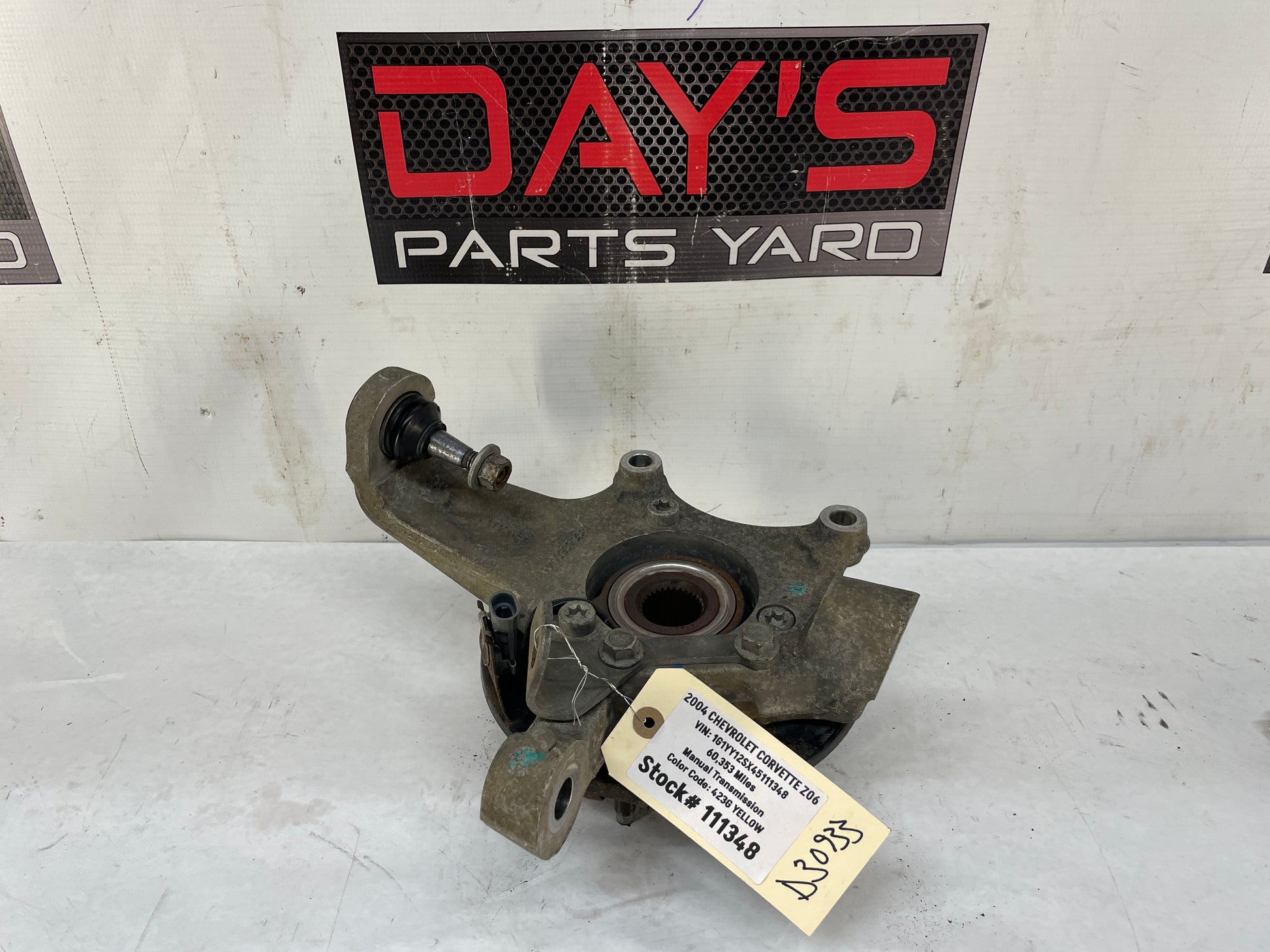 2004 Chevy C5 Corvette Z06 RH Passenger Front Suspension Spindle Knuckle Hub OEM - Day's Parts Yard