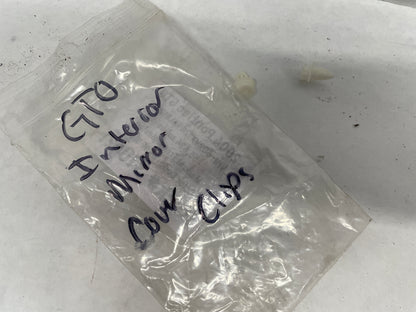 2004 Pontiac GTO Interior Mirror Cover Clips OEM - Day's Parts Yard