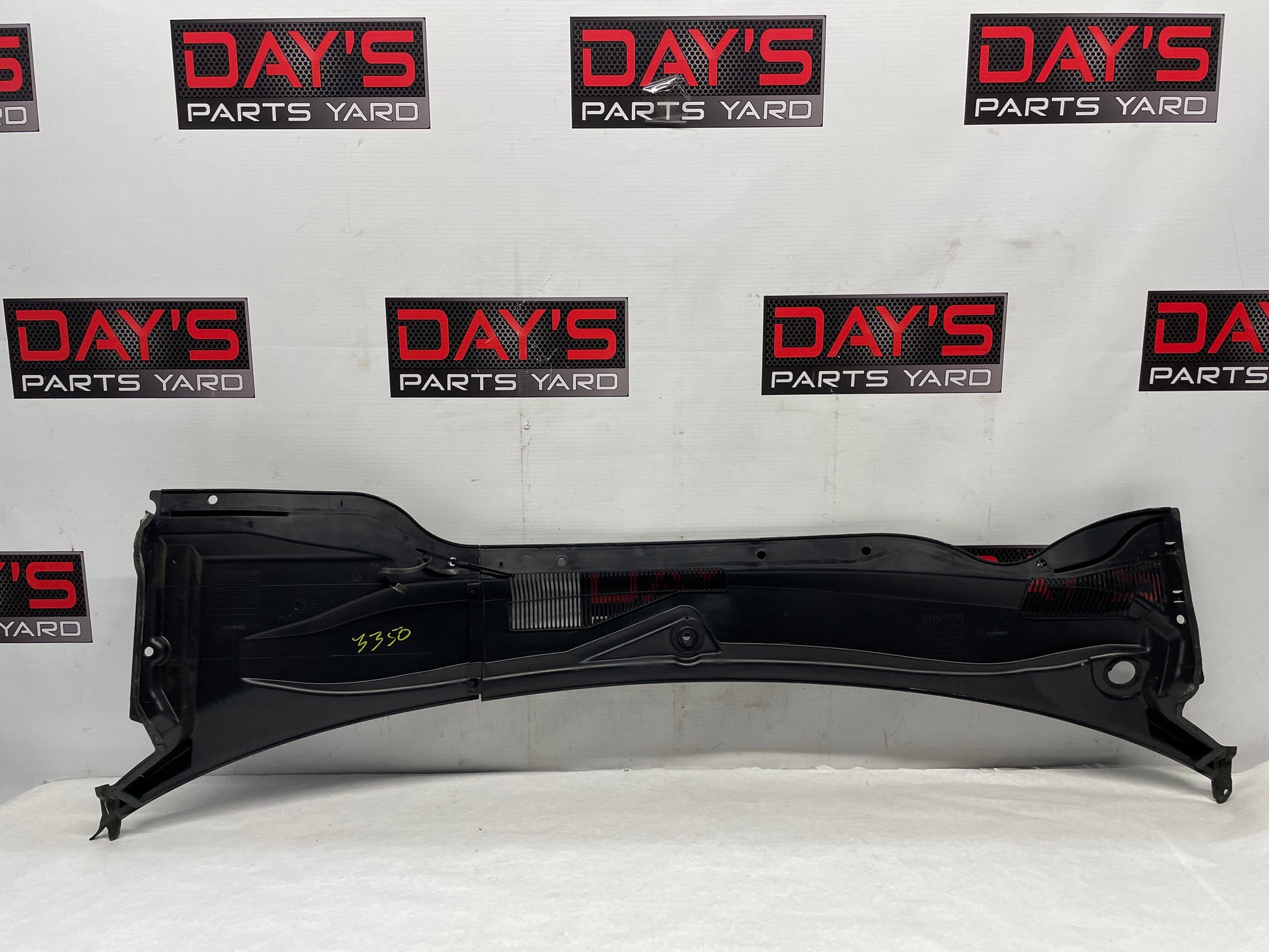2013 Chevy Camaro ZL1 Windshield Wiper Cowl Plastic Panel OEM - Day's Parts Yard
