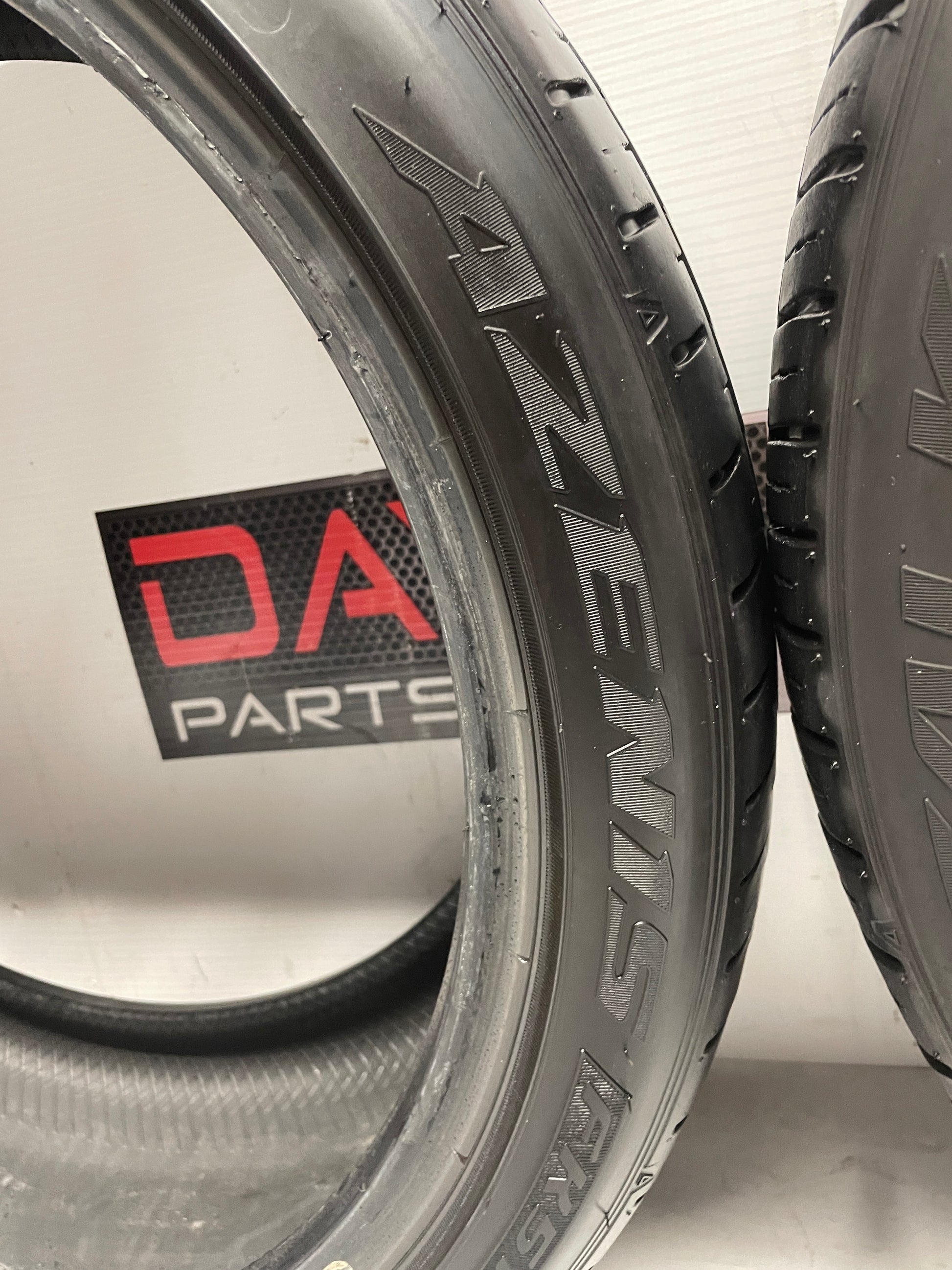 Falkin Azenis Tires 2 225/40ZR19 - Day's Parts Yard
