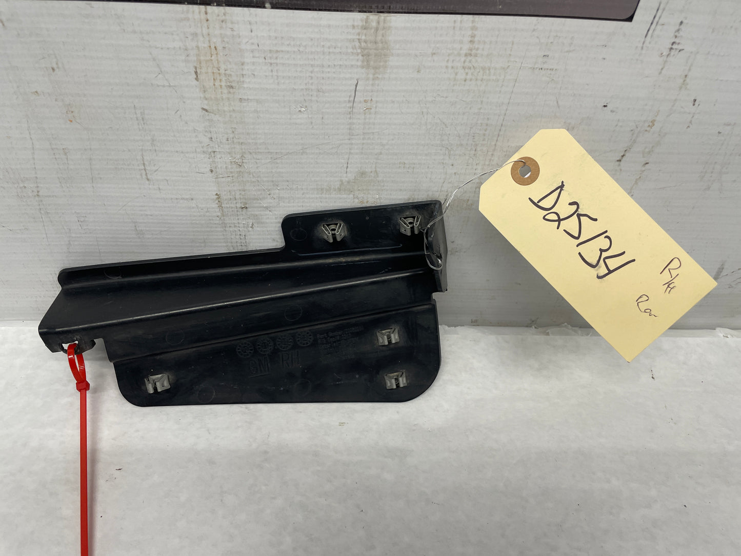 2013 Chevy Camaro ZL1 Rear Bumper Fascia Bracket OEM - Day's Parts Yard