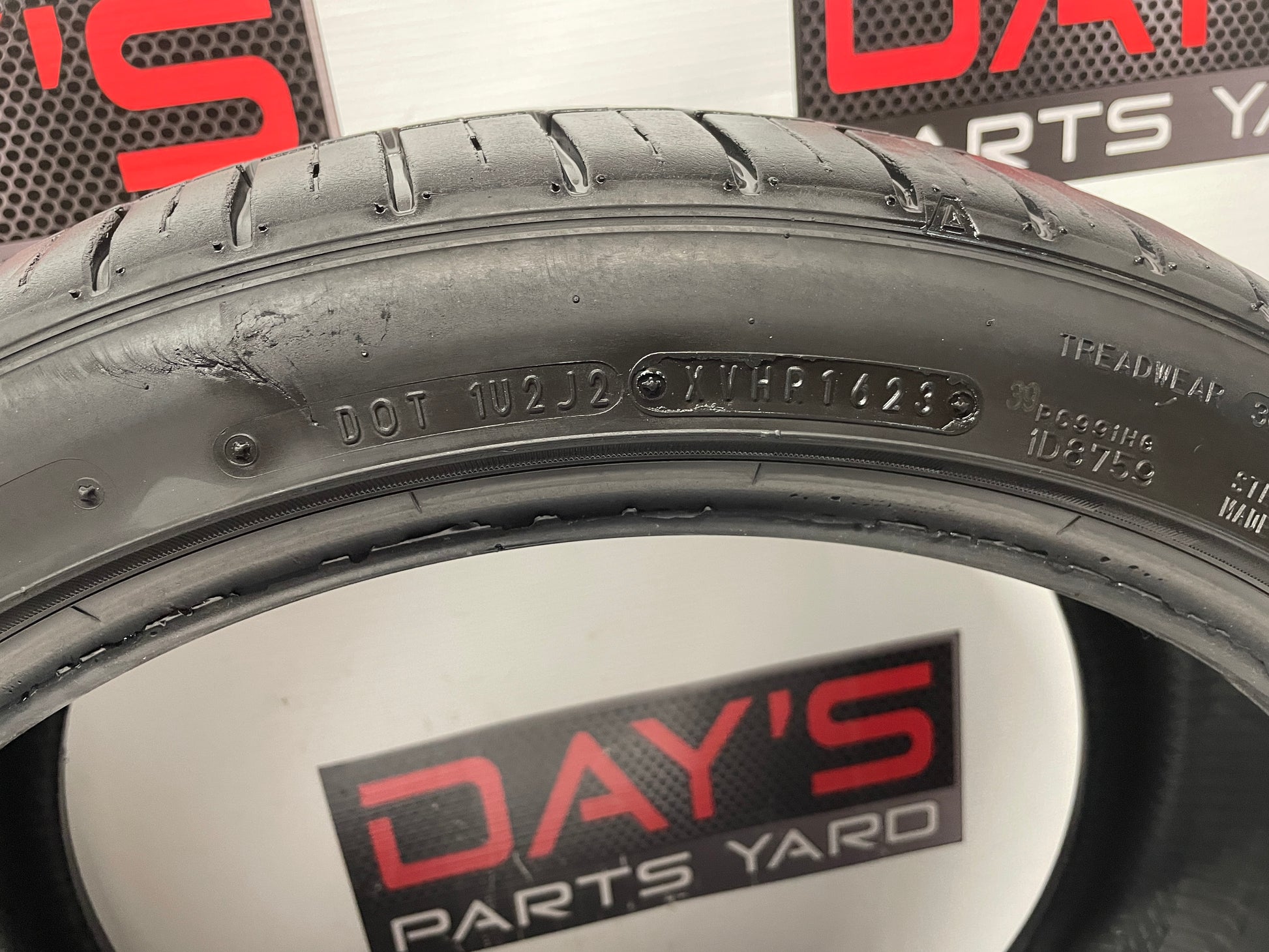 Falkin Azenis Tires 2 225/40ZR19 - Day's Parts Yard