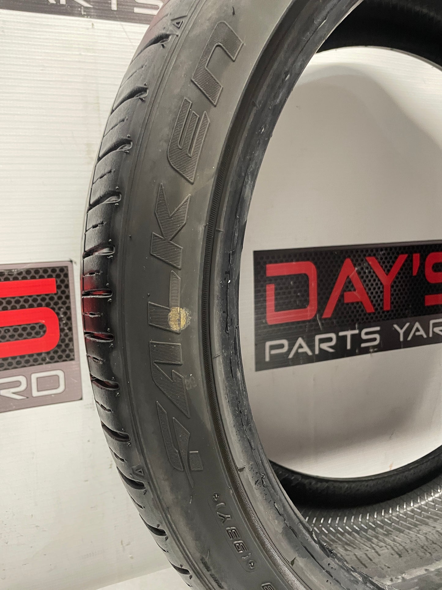 Falkin Azenis Tires 2 225/40ZR19 - Day's Parts Yard