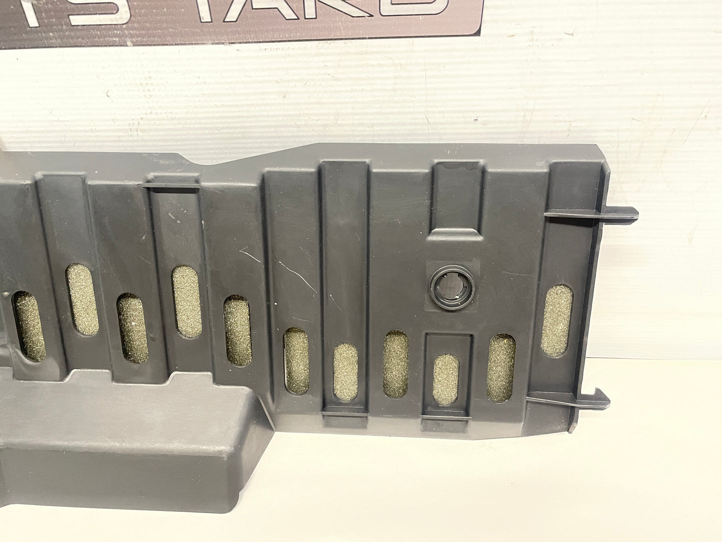 2004 Pontiac GTO Under Dash Cover OEM - Day's Parts Yard