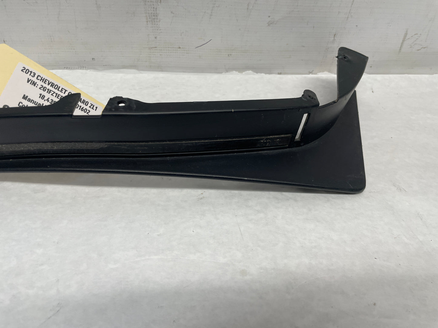 2013 Chevy Camaro ZL1 LH Driver Front Bumper Fascia Wheel Well Trim Molding OEM - Day's Parts Yard