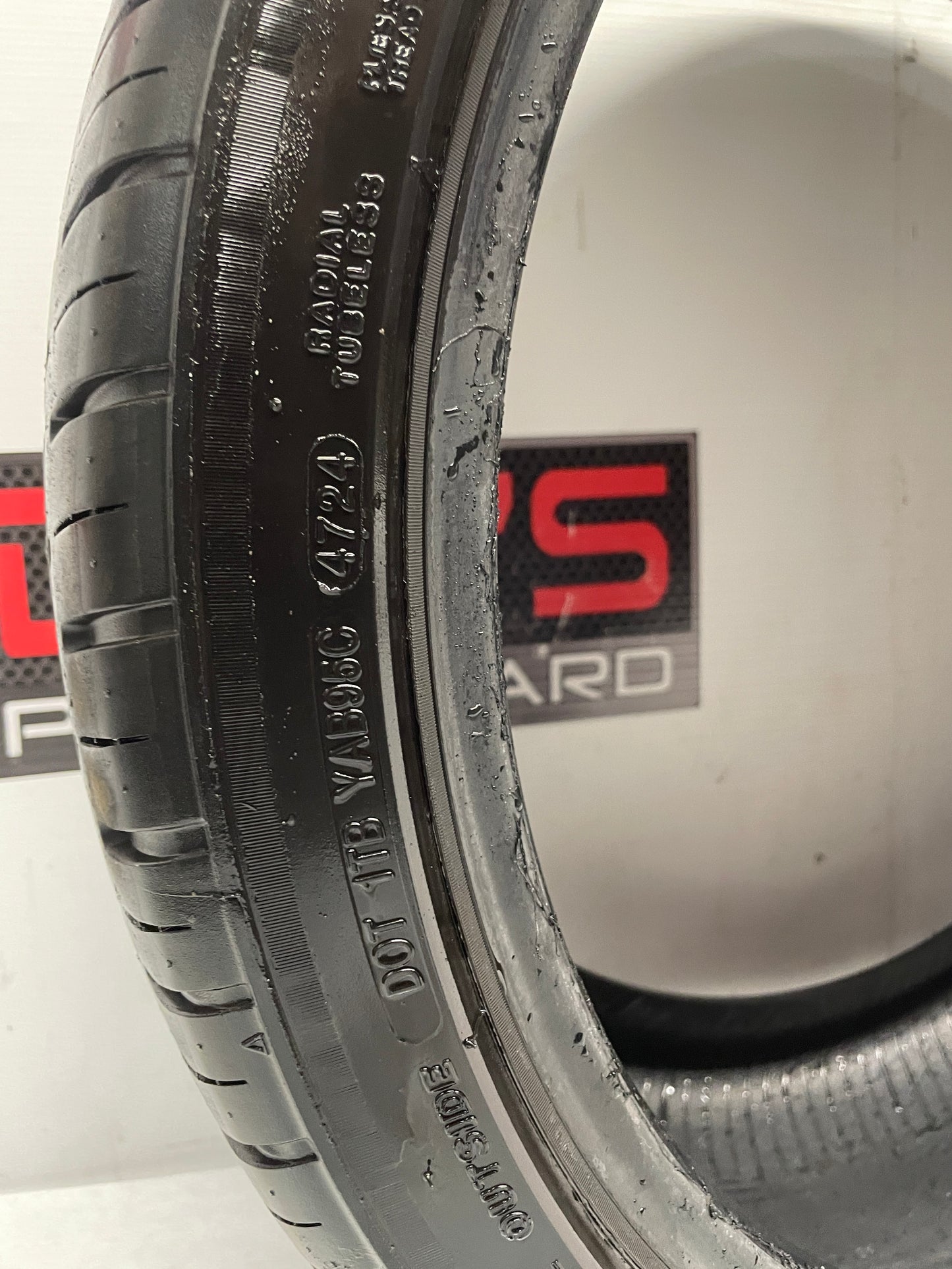 Lexani  LX Twenty Tires 2 245/35ZR19 - Day's Parts Yard