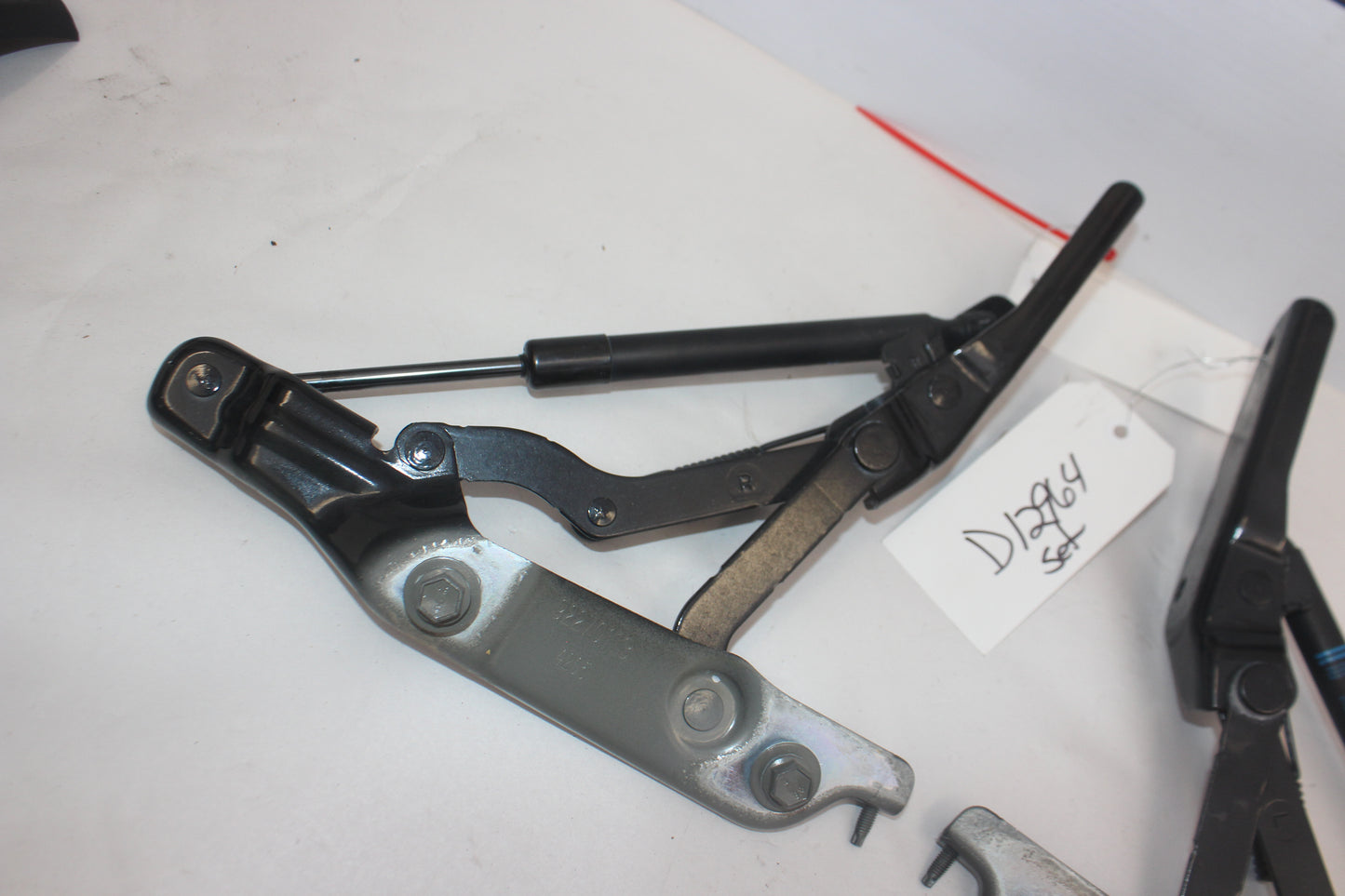 2015 Chevy SS Sedan Trunk Lid Hinges RH LH Set  OEM - Day's Parts Yard