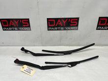 2013 Chevy Camaro ZL1 RH & LH Windshield Wiper Arms OEM - Day's Parts Yard