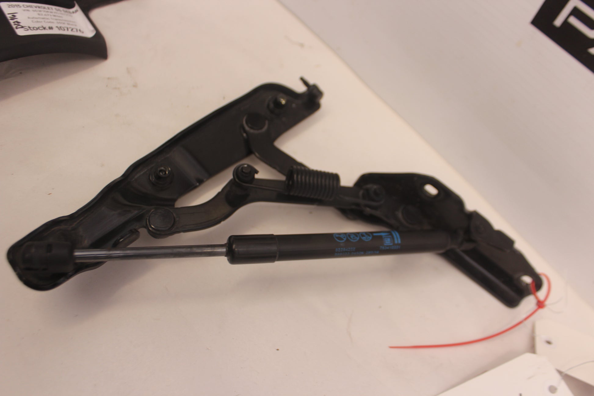 2015 Chevy SS Sedan Trunk Lid Hinges RH LH Set  OEM - Day's Parts Yard