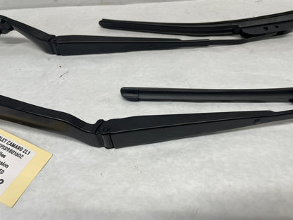 2013 Chevy Camaro ZL1 RH & LH Windshield Wiper Arms OEM - Day's Parts Yard