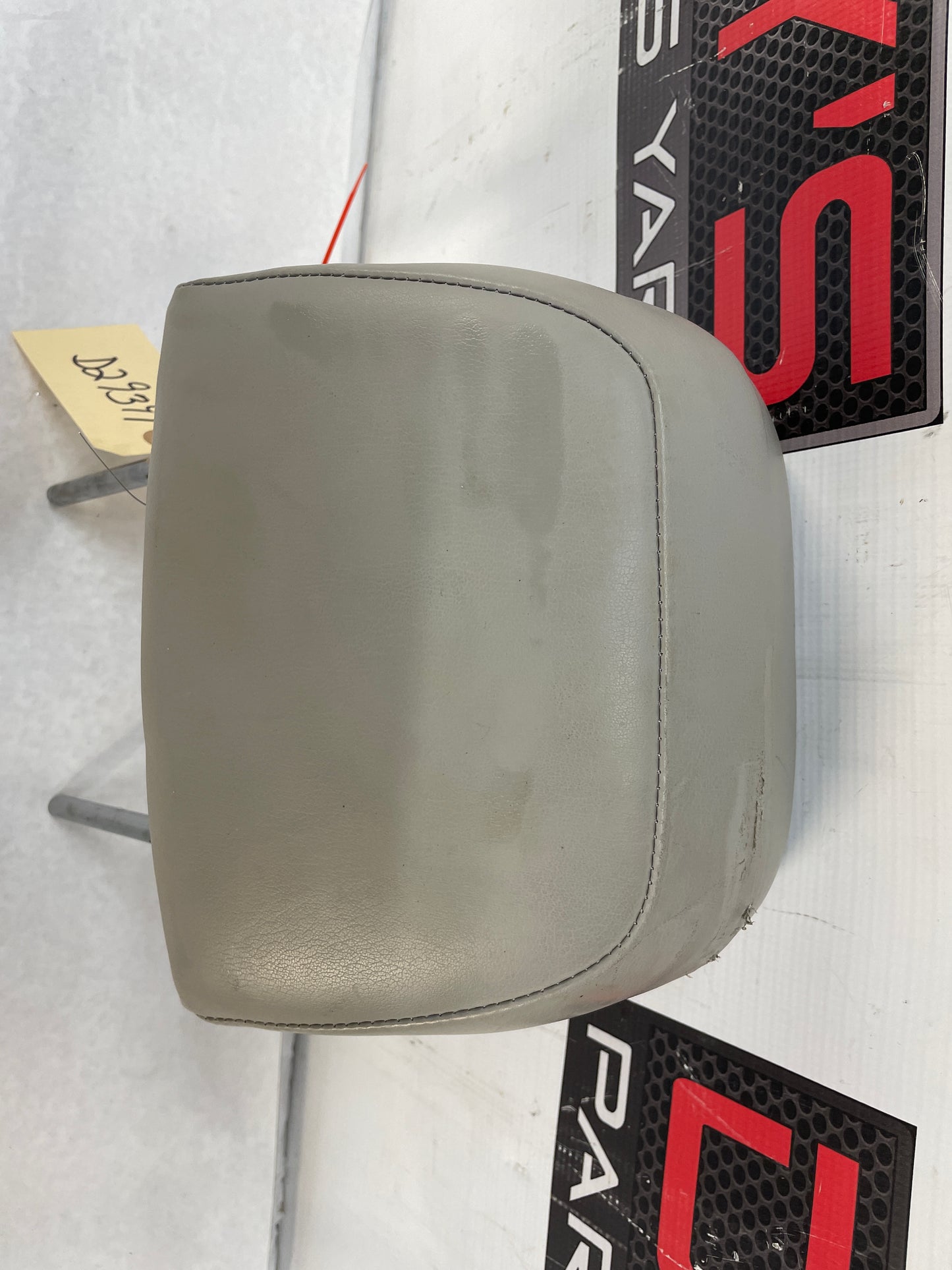 2011 Cadillac CTS-V RH Passenger Recaro Seat Headrest Head Rest OEM