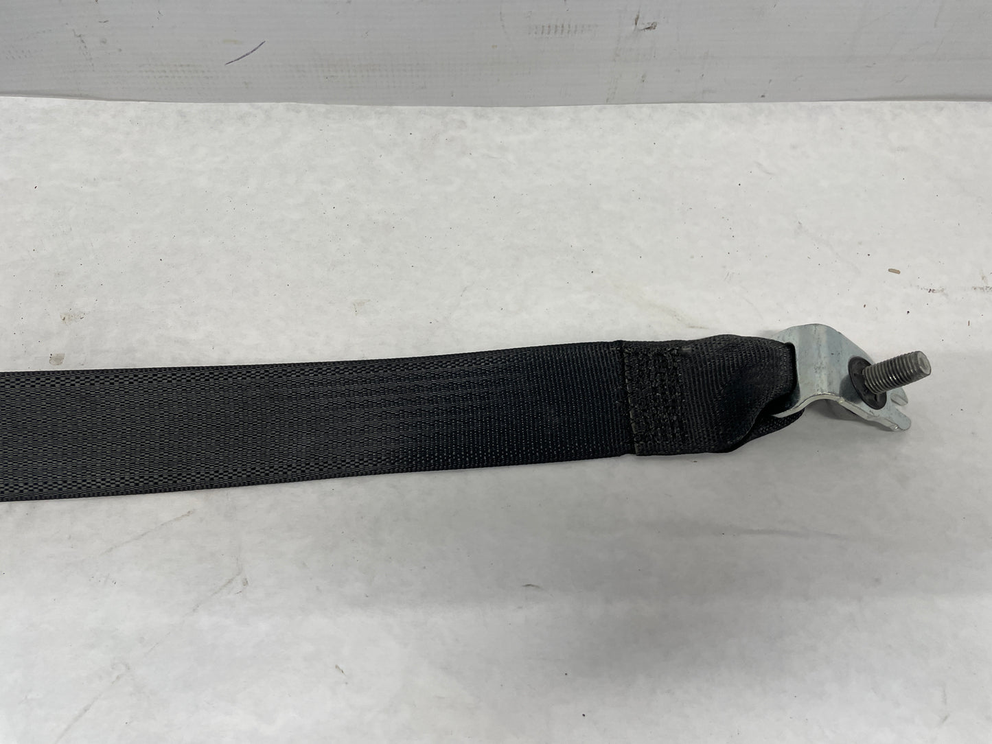 2017 Chevy Camaro SS RH Passenger Rear Seatbelt Retractor OEM