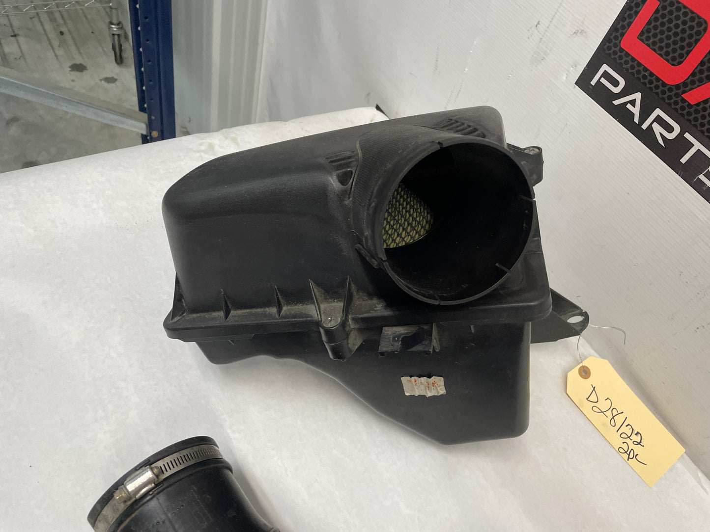 2004 Pontiac GTO Factory OEM Intake Air Box Assembly - Day's Parts Yard