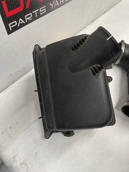 2004 Pontiac GTO Factory OEM Intake Air Box Assembly - Day's Parts Yard