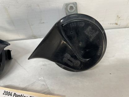 2004 Pontiac GTO Horn Set OEM - Day's Parts Yard