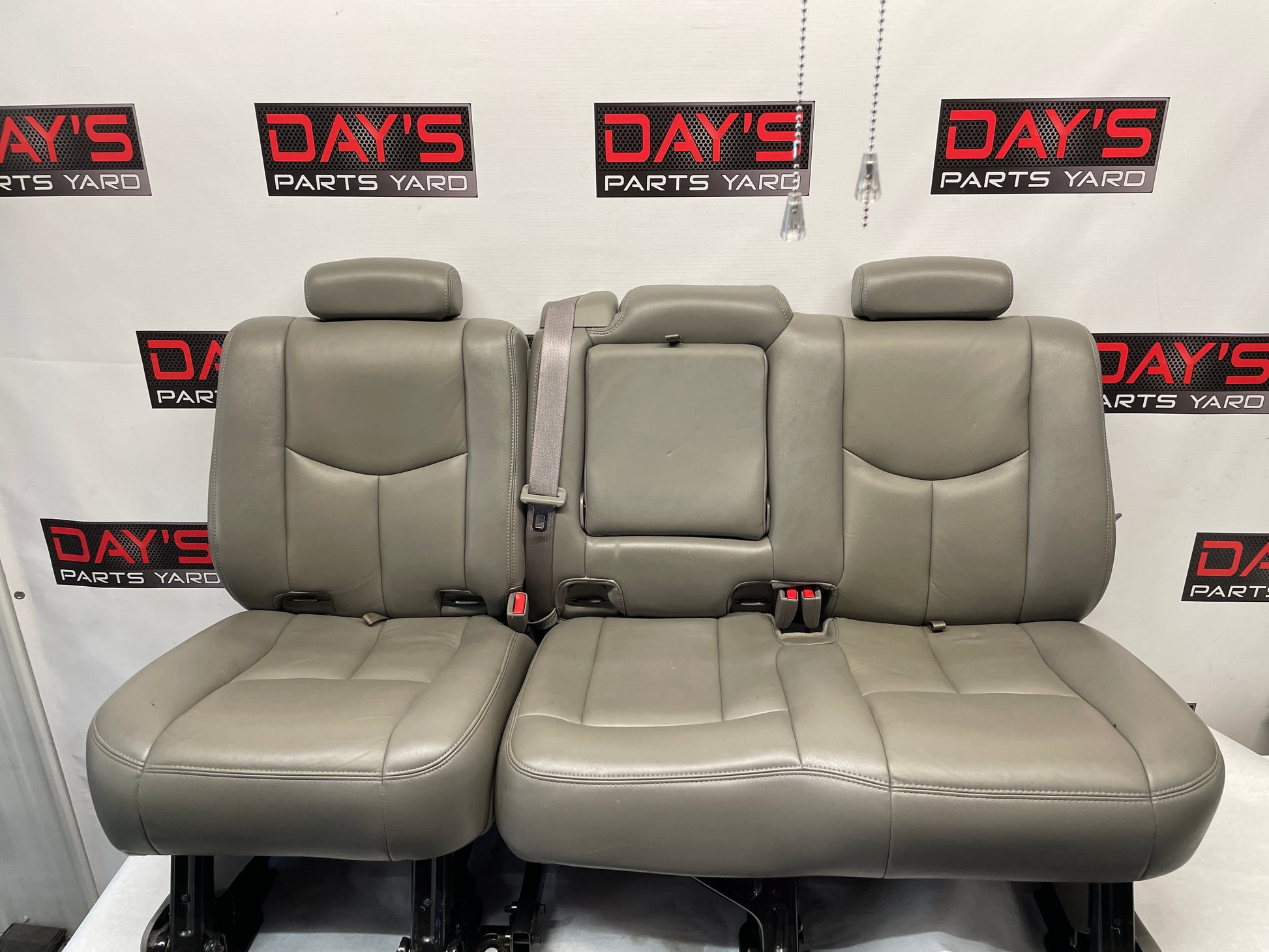 2005 Chevy Avalanche Seats Front and Rear Gray Grey Leather OEM - Day's Parts Yard