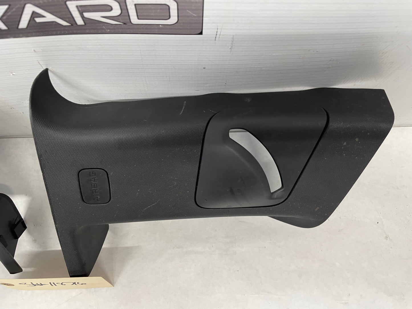 2017 Chevy Camaro SS RH & LH B Pillar Upper Seat Belt Trim Cover OEM