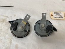 2004 Pontiac GTO Horn Set OEM - Day's Parts Yard