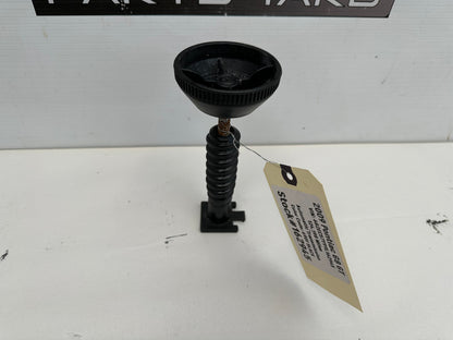 2009 Pontiac G8 GT Spare Wheel Stowage Retainer Nut Screw Bolt OEM - Day's Parts Yard