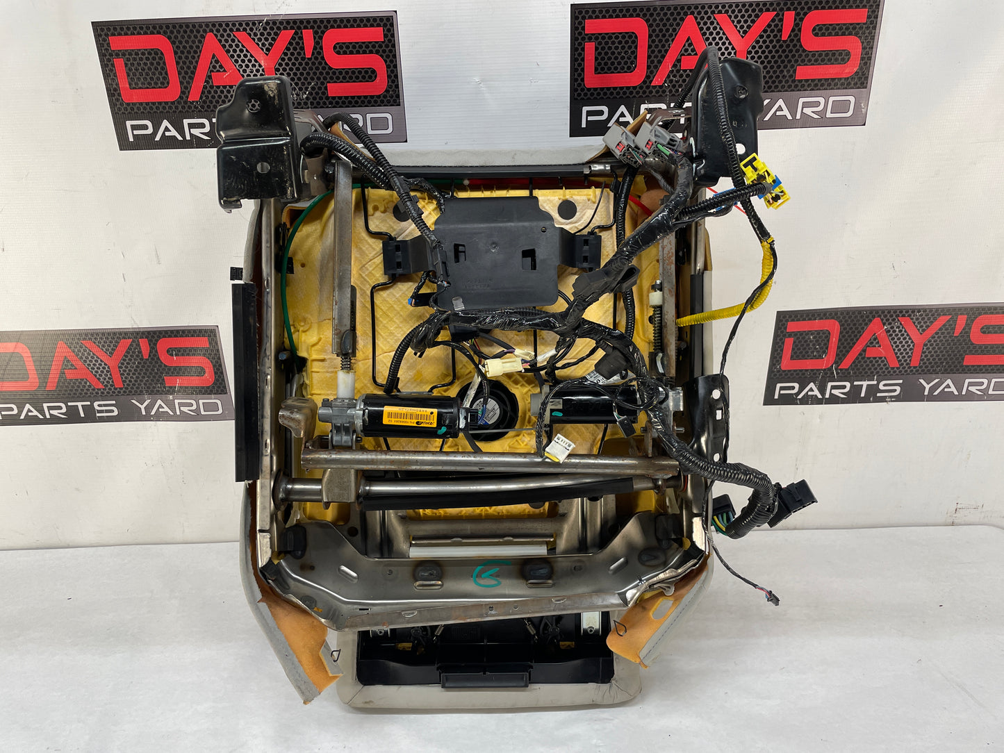 2011 Cadillac CTS-V RH Passenger Front Lower Recaro Seat Bottom Cushion Cover OEM