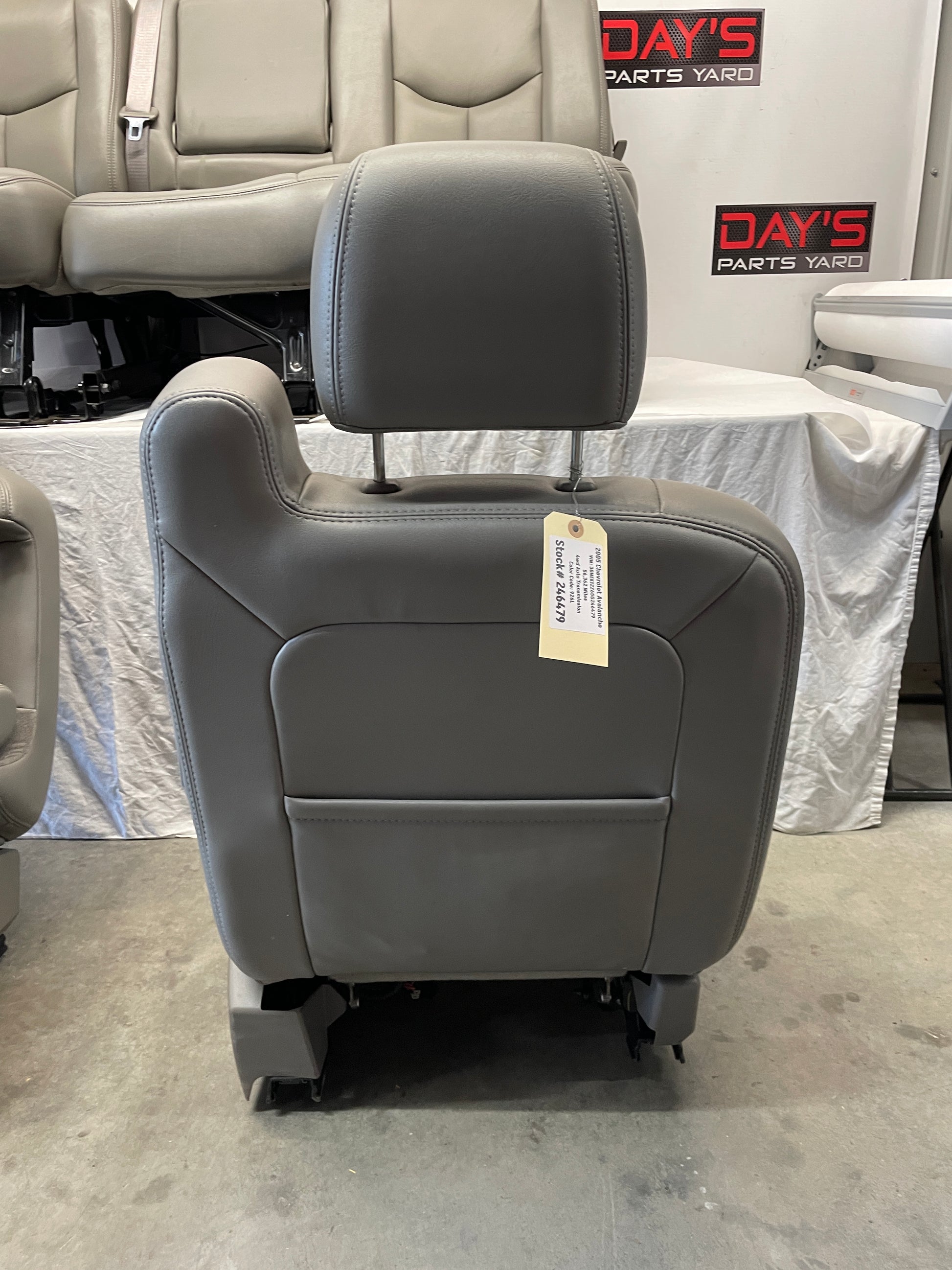 2005 Chevy Avalanche Seats Front and Rear Gray Grey Leather OEM - Day's Parts Yard