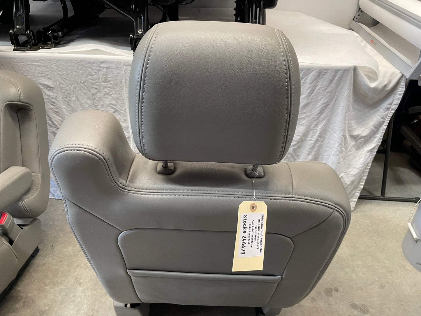 2005 Chevy Avalanche Seats Front and Rear Gray Grey Leather OEM - Day's Parts Yard