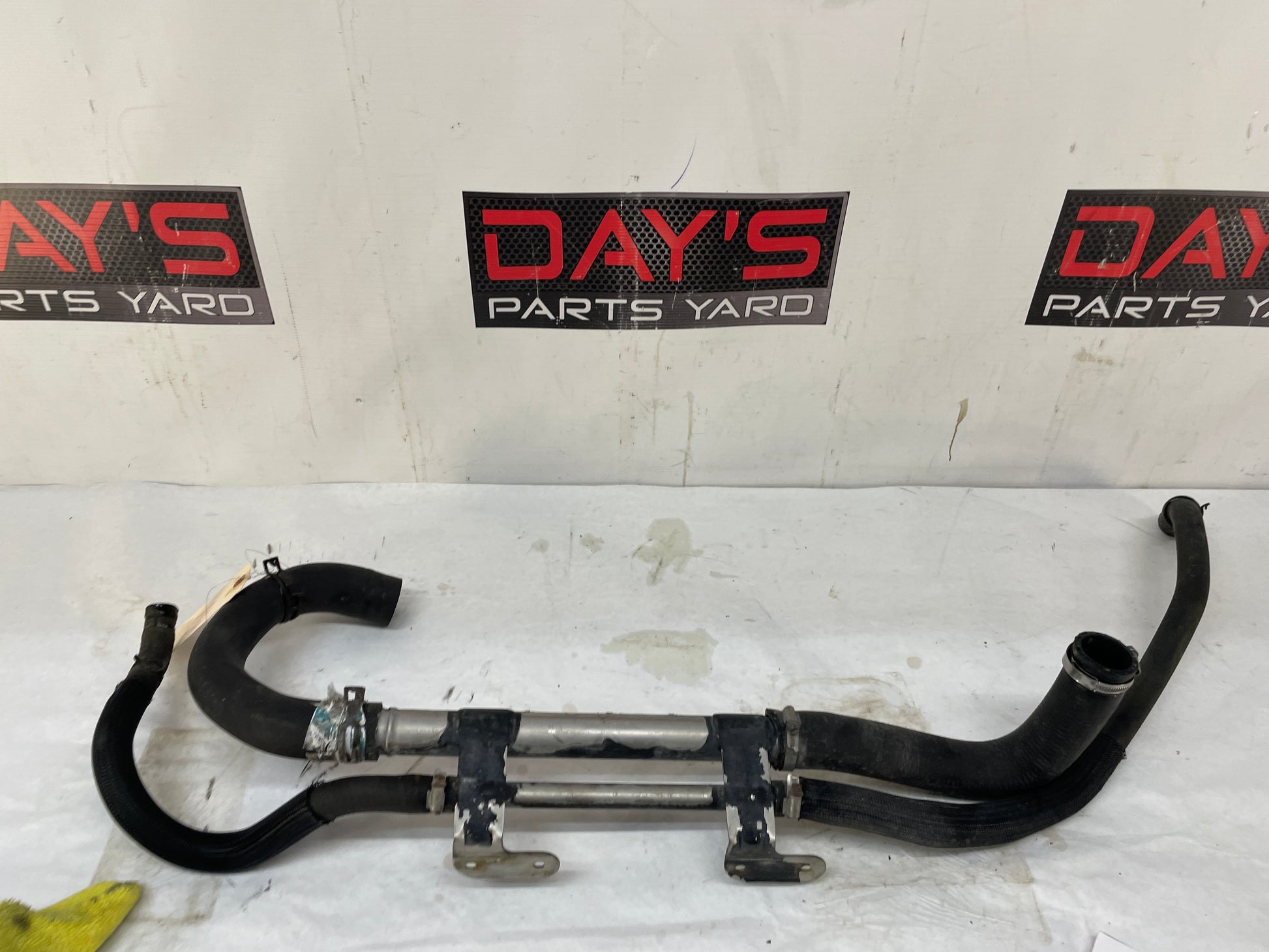 2004 Pontiac GTO Radiator Coolant Lines Hoses Tubes Outlet Pipe OEM - Day's Parts Yard
